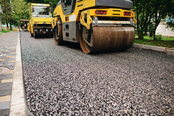 Best Permeable Paver Driveway  in Watseka, IL
